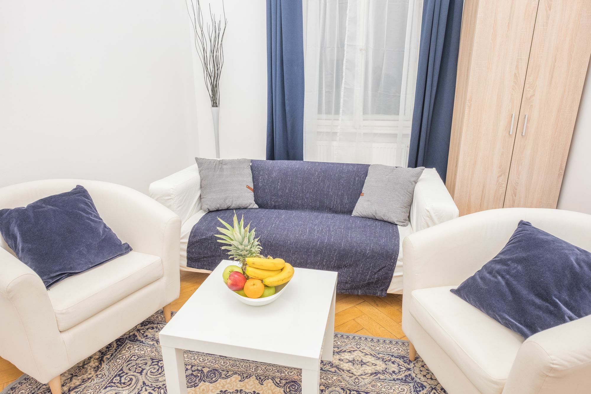 Apartments Resslova By The Dancing House Прага Екстериор снимка