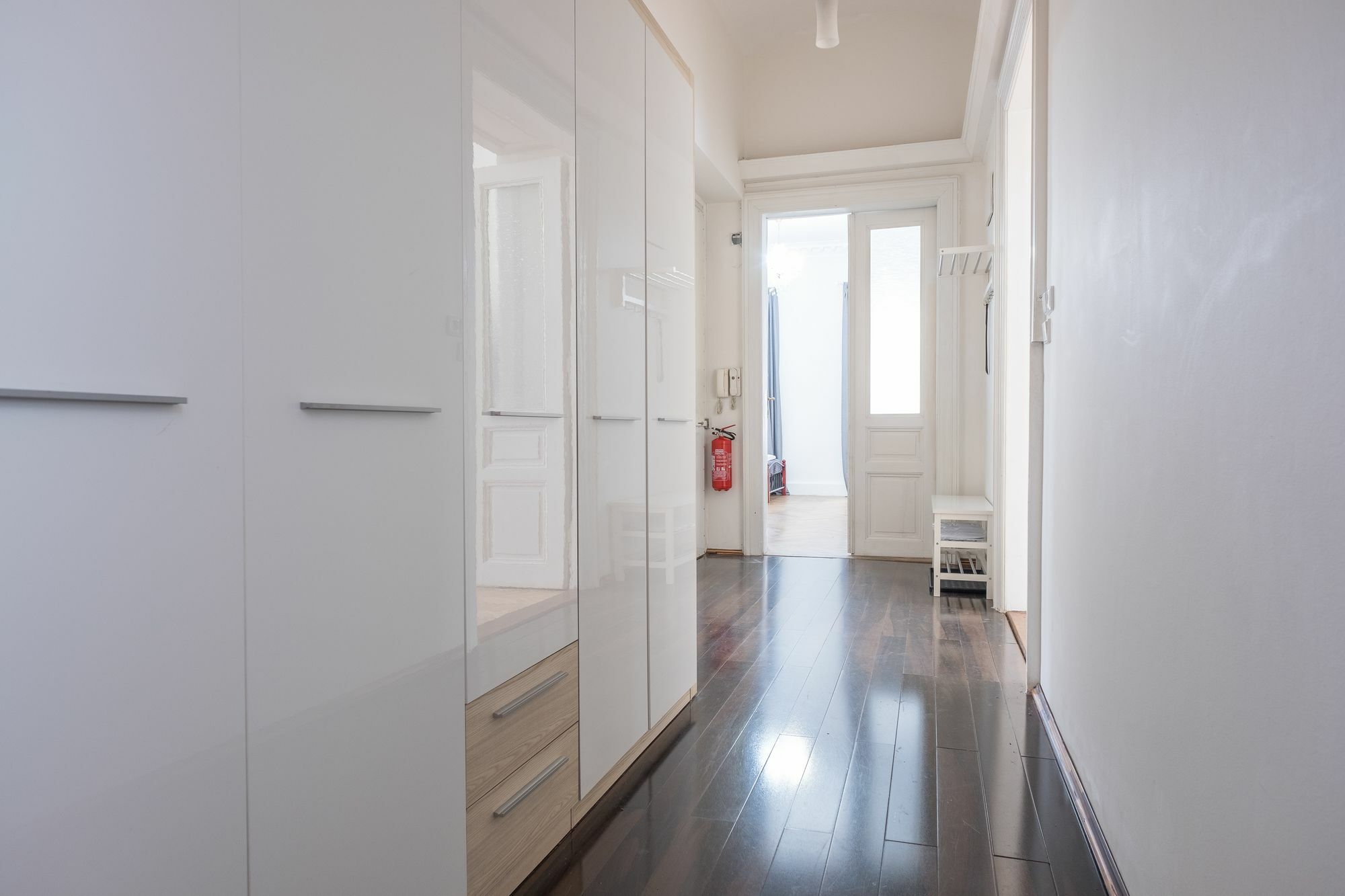 Apartments Resslova By The Dancing House Прага Екстериор снимка
